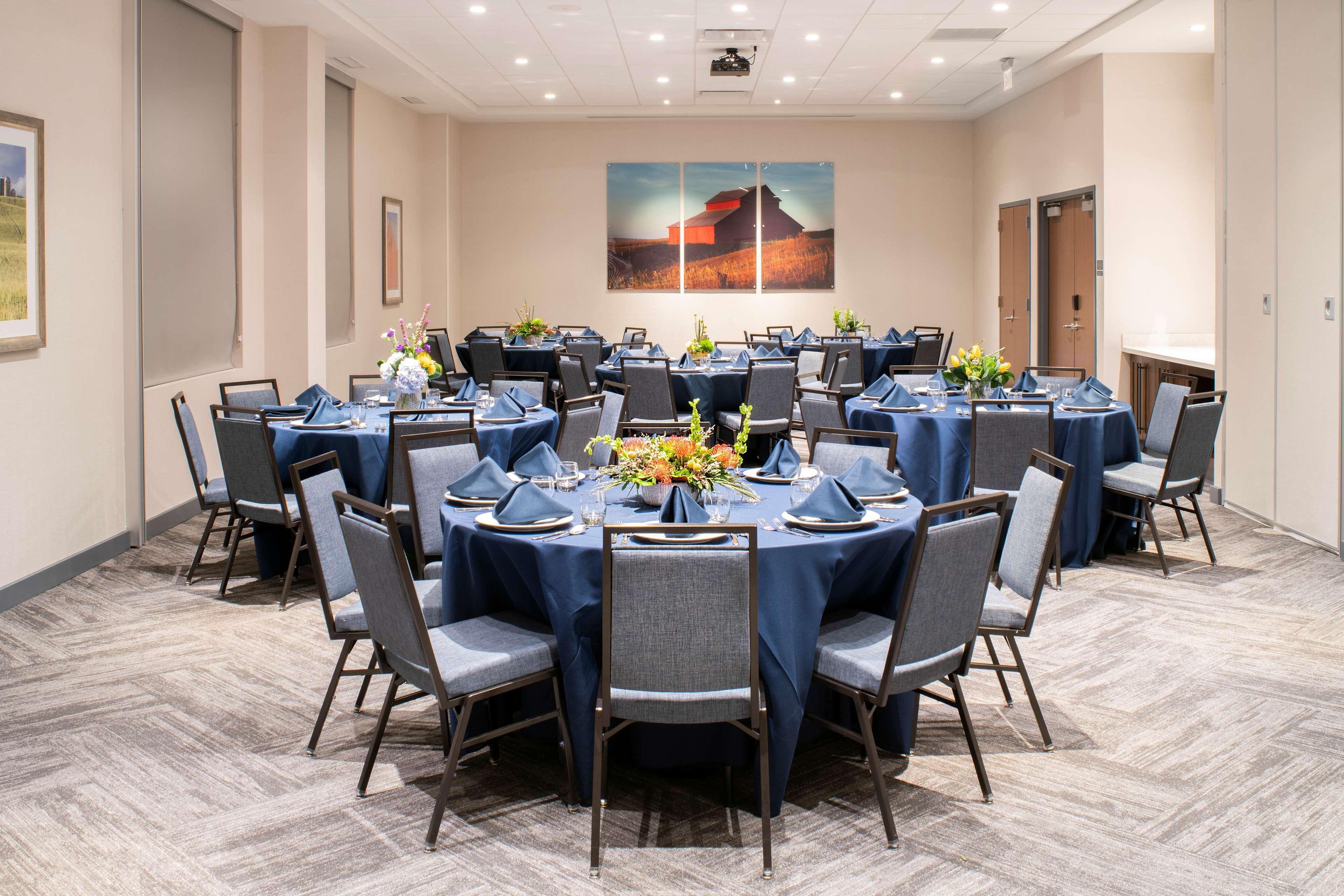 Hyatt Place East Moline/Quad Cities エクステリア 写真