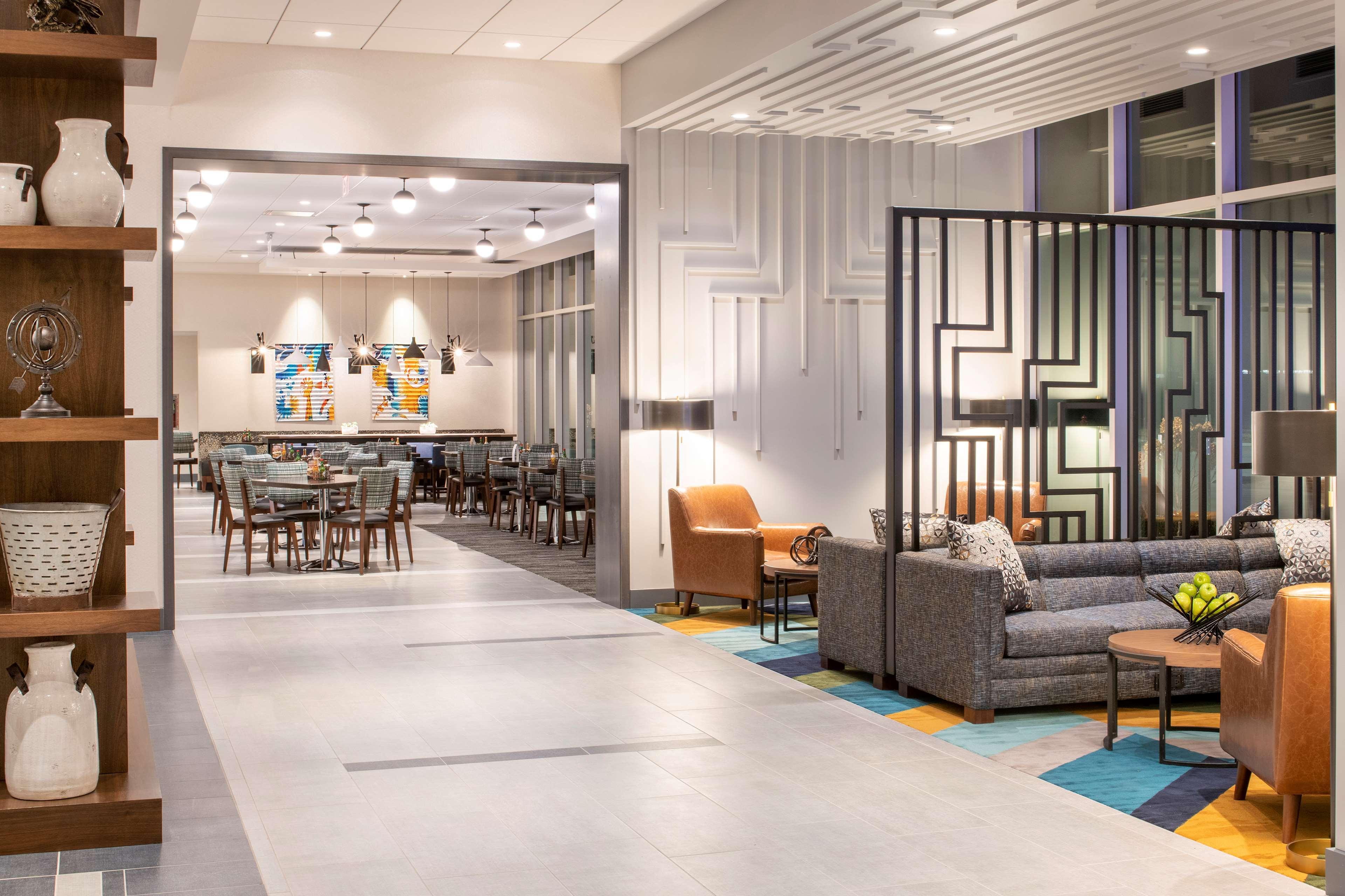 Hyatt Place East Moline/Quad Cities エクステリア 写真